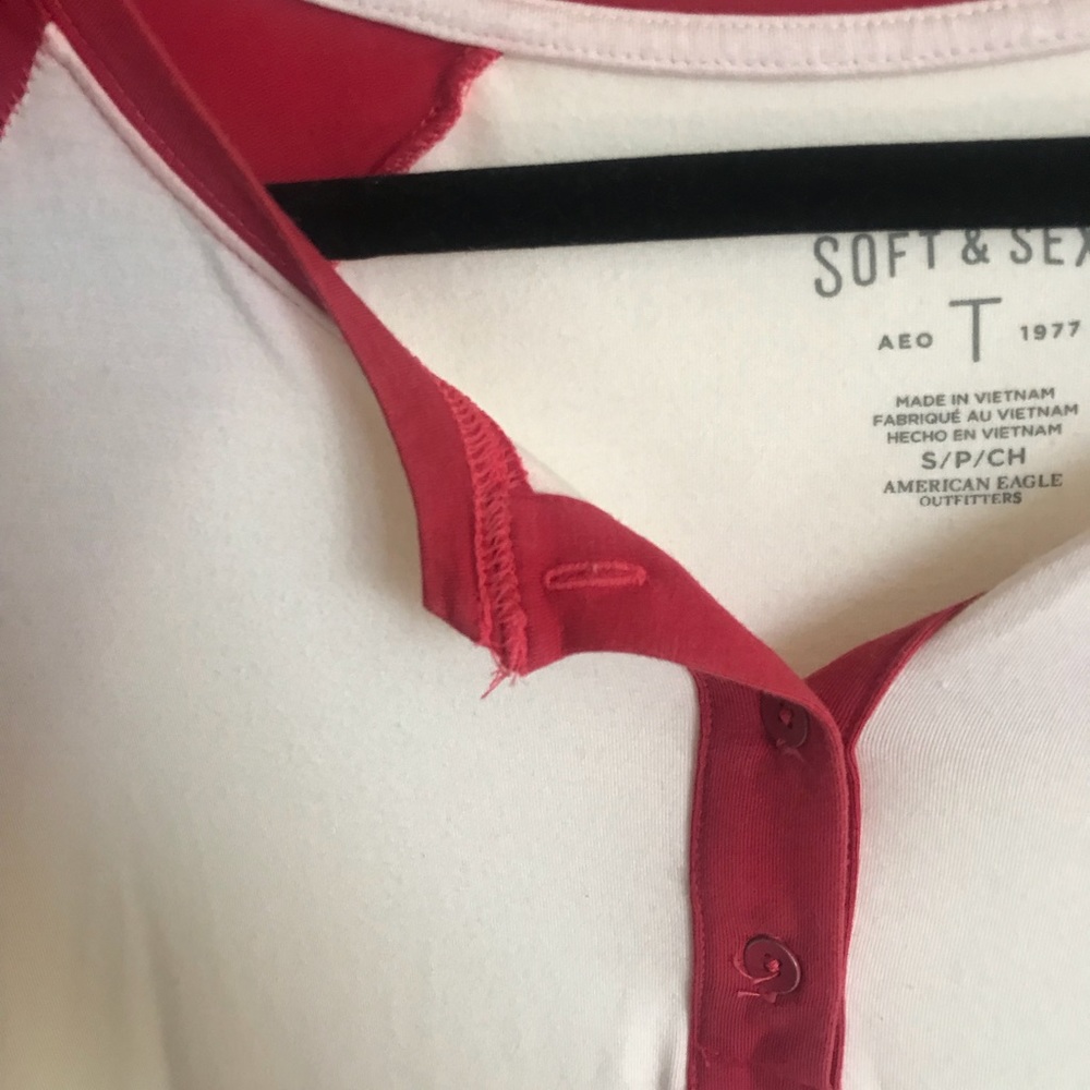 Soft and sexy baseball tee (new with tags) - Picture 4 of 4